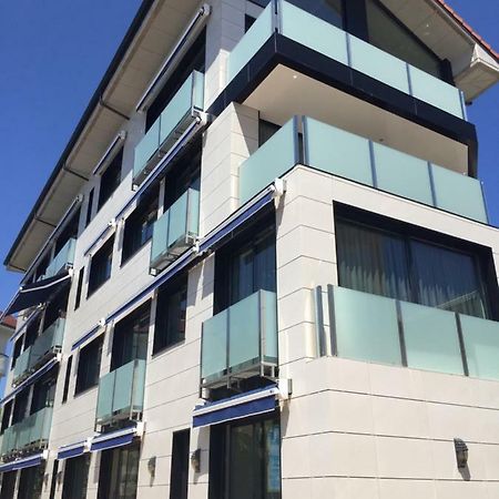 Apartamentos Playa De Los Barcos Исла Экстерьер фото