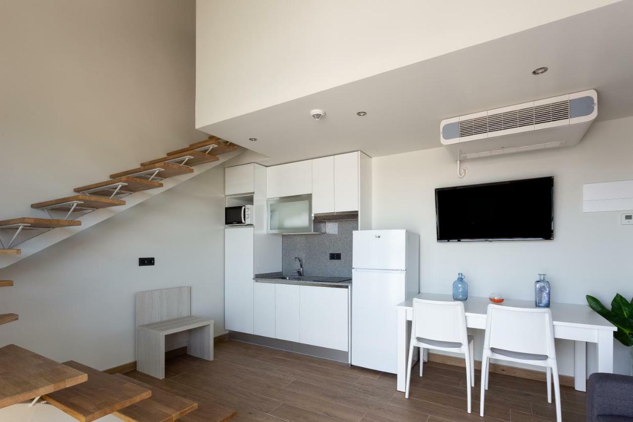 Apartamentos Playa De Los Barcos Исла Экстерьер фото
